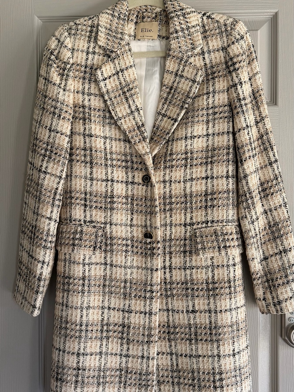 Elie Tahari Cream and Black Plaid Tweed Blazer Coat